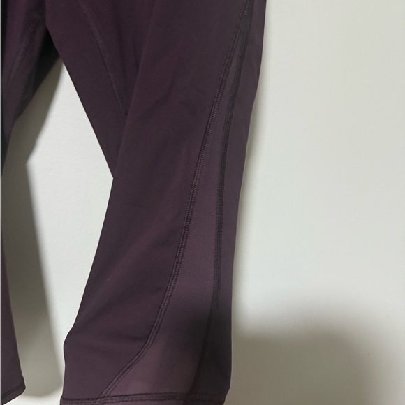 Lululemon Train Times Crop 17"  Size 10 - Picture 7 of 12
